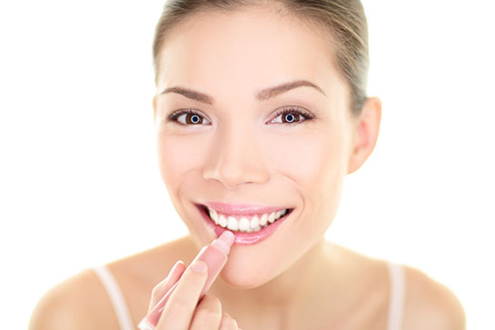 Dudak Çatlaması Belirtileri ve Tedavisi